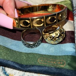 Coach bracelet. 9/10